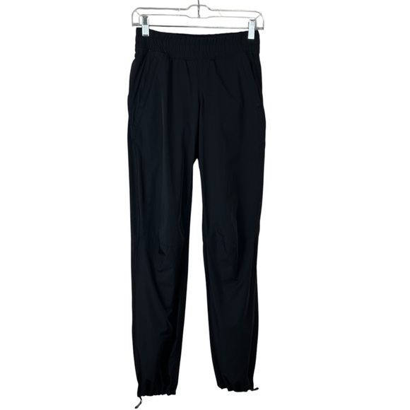 Lululemon Run Dog Runner Pants - Picture 1 of 4